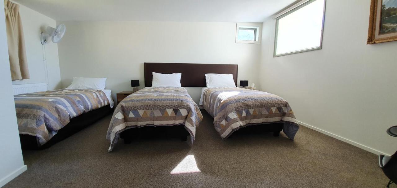 Hunters Moon Villa Mosgiel Luaran gambar