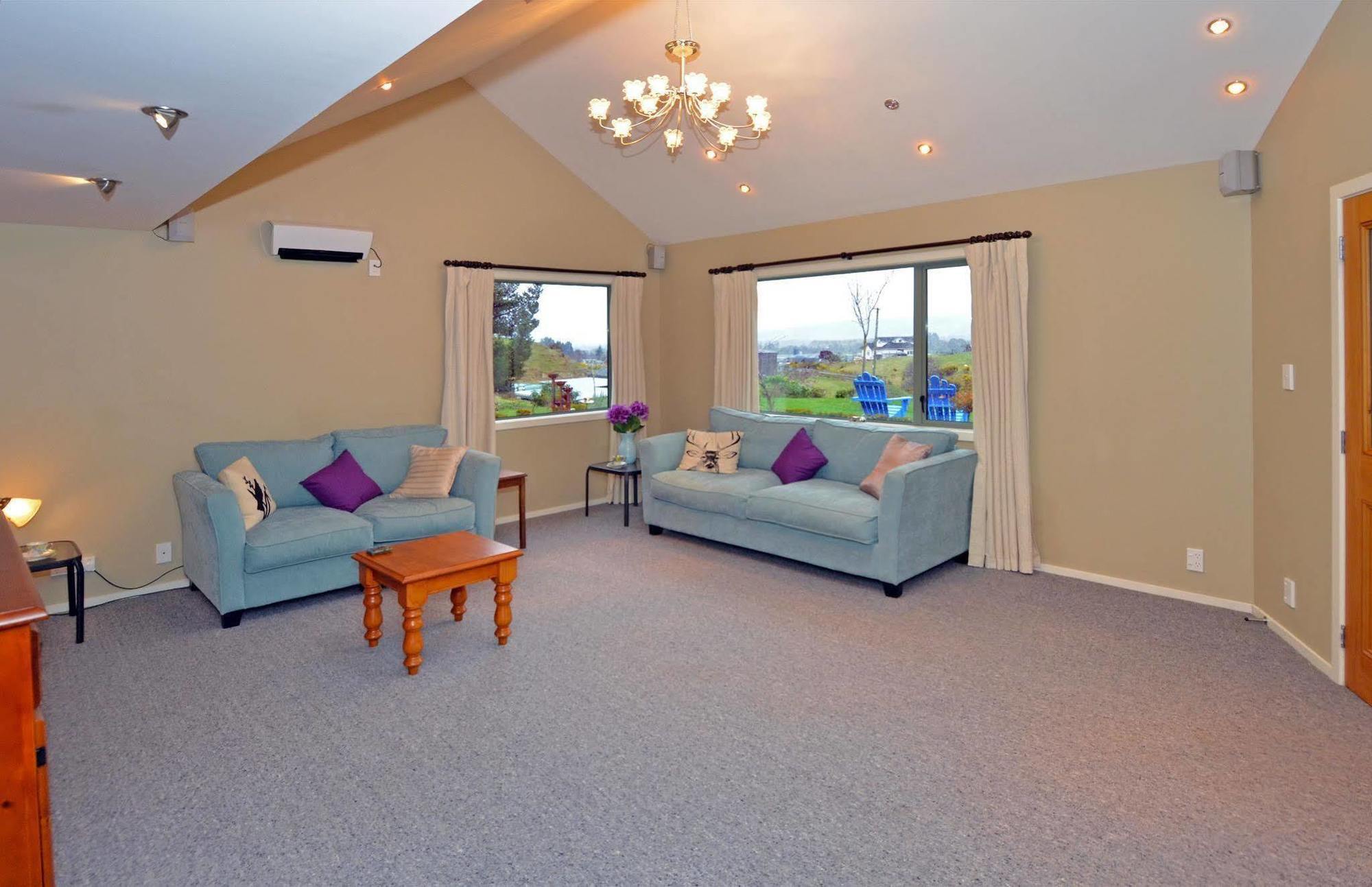Hunters Moon Villa Mosgiel Luaran gambar